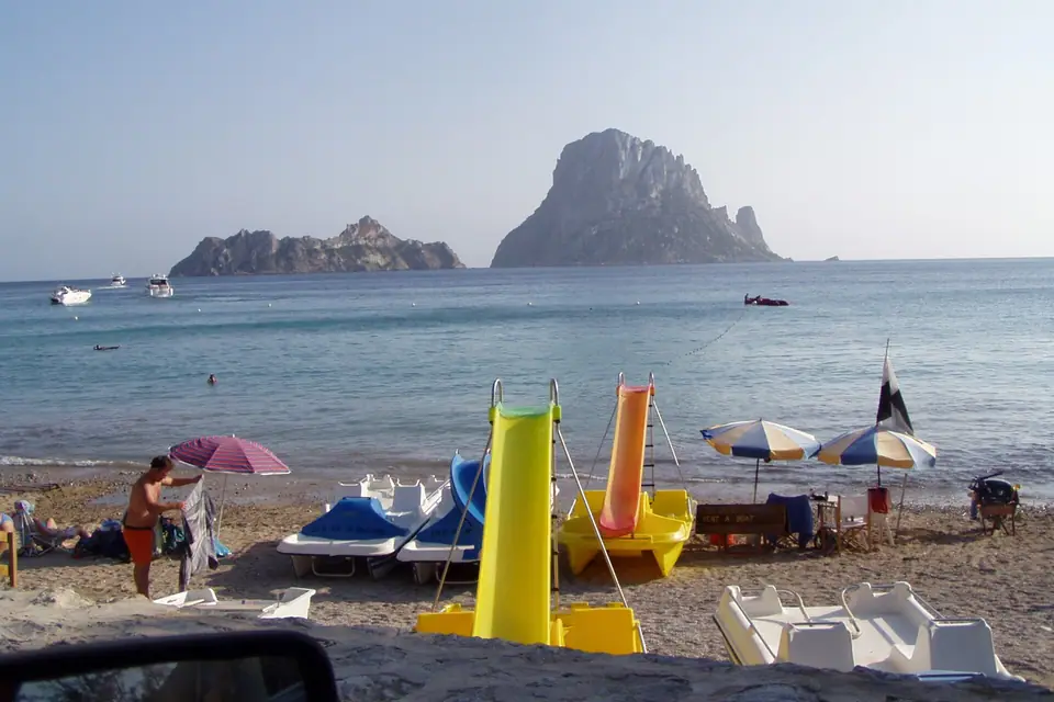 Blick auf Cala d Hort, Ibiza