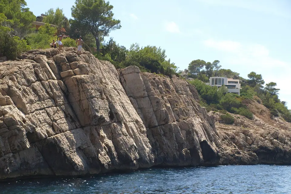 Vista de Cala Salada, Ibiza