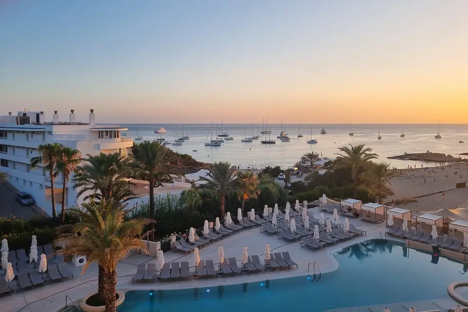 Blick auf Cala Tarida, Ibiza