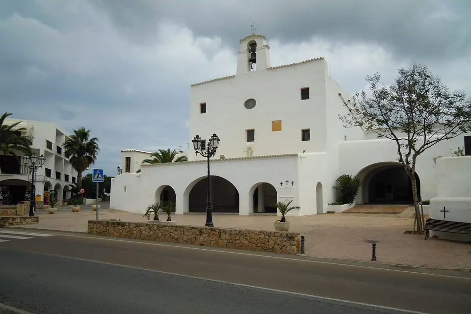 Blick auf Sant Josep de sa Talaia, Ibiza